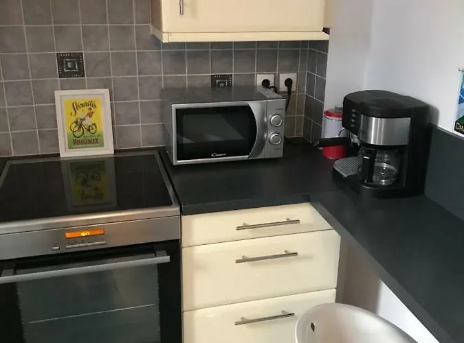 26 Avenue Des Tilleuls 아파트